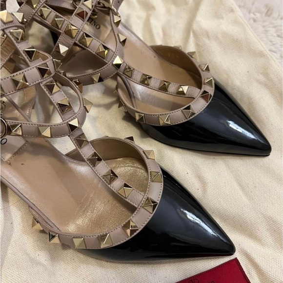 VALENTINO ROCKSTUD CAGED PUMP 65MM IN BLACK - Picture 6 of 6